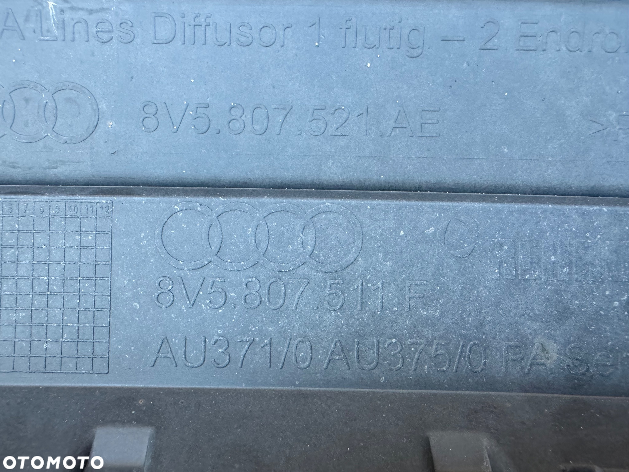 ZDERZAK TYŁ TYLNI AUDI A3 8V5 SEDAN LIFT DYFUZOR SPOILER CZARNA LISTWA 8V5807511F 8V5807521AE ORYGINAŁ - 11