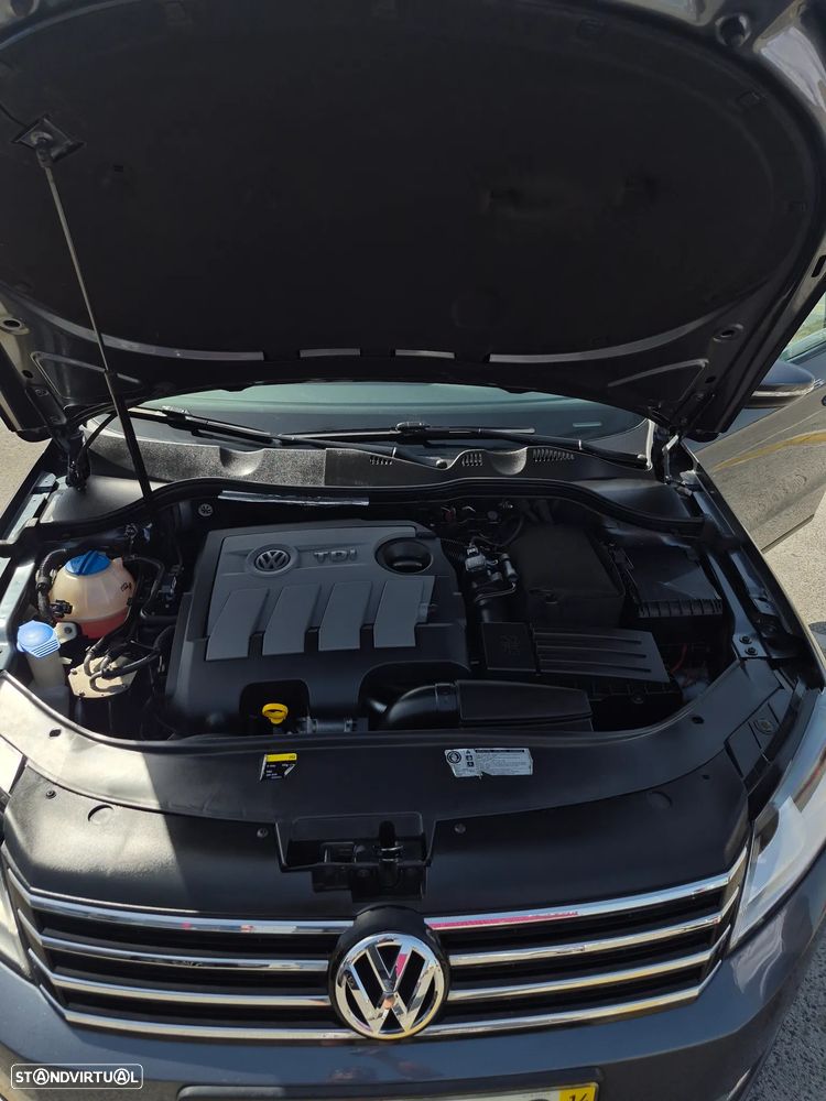 VW Passat Variant 1.6 TDI BlueMotion - 11