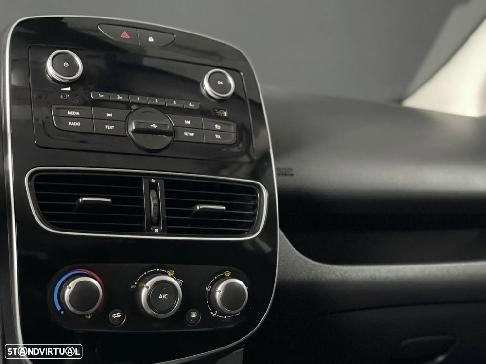 Renault Clio 1.5 dCi Zen - 6