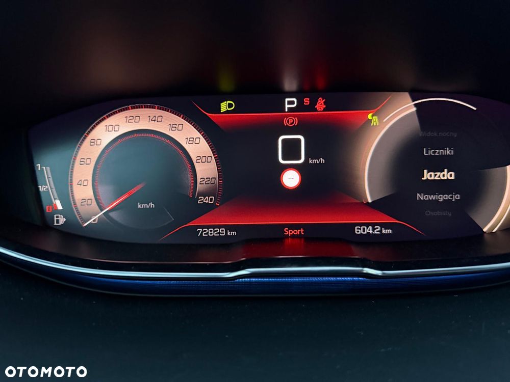 Peugeot 5008 1.6 PureTech GT S&S EAT8 - 33