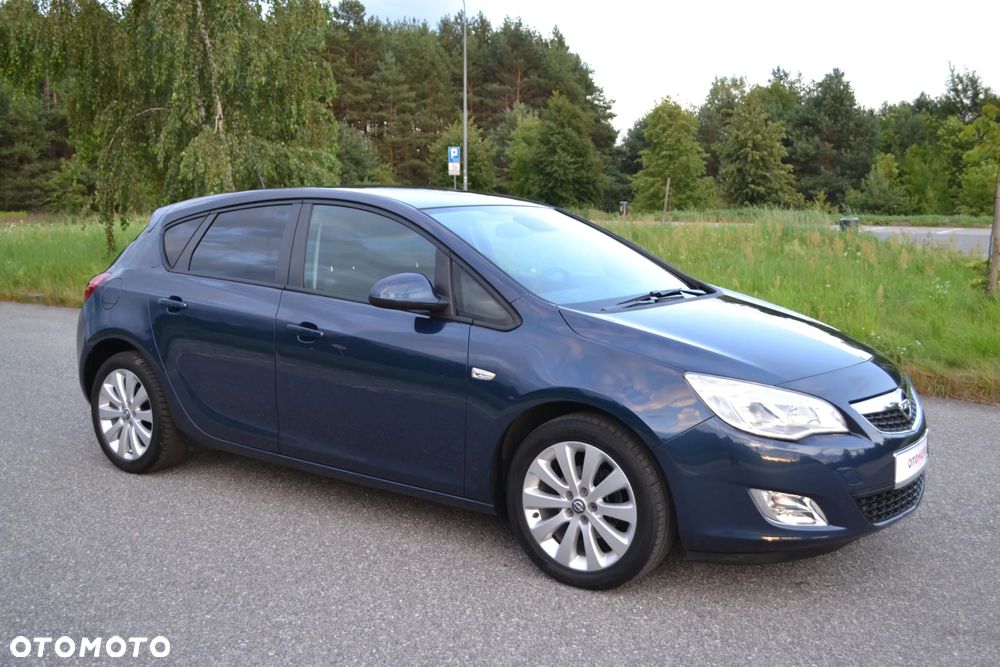 Opel Astra - 11