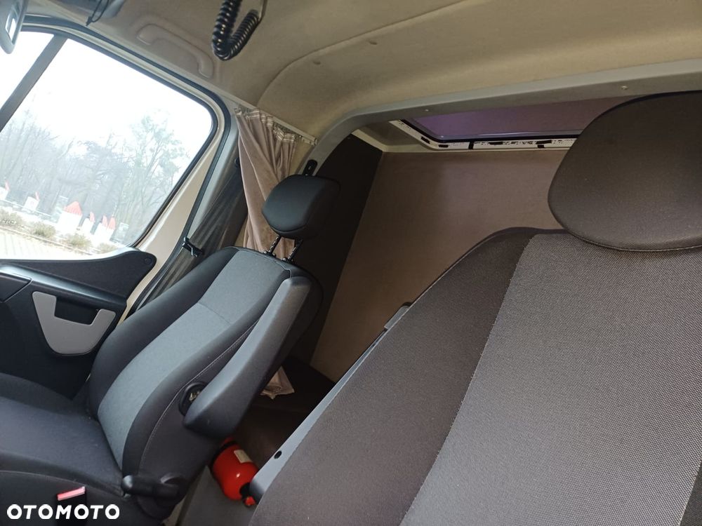 Renault MASTER - 8