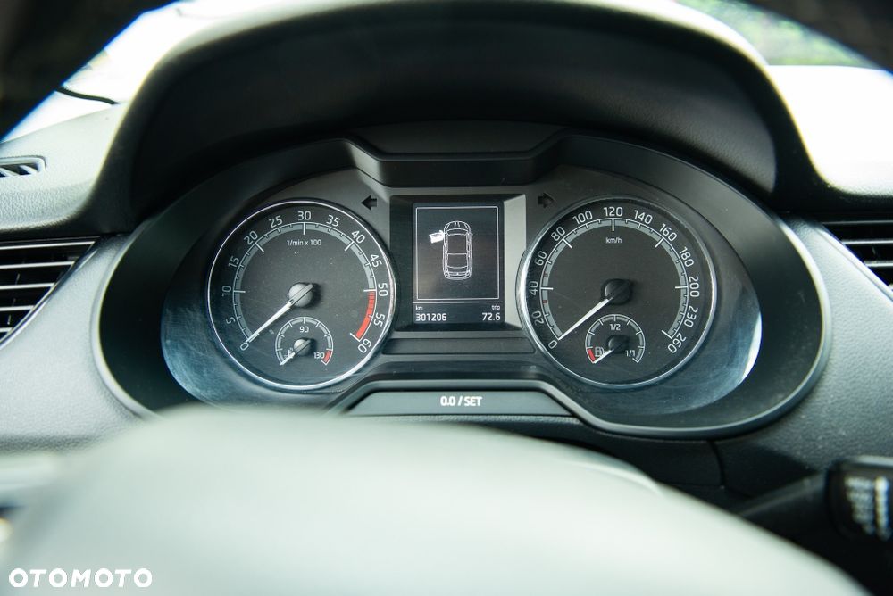 Skoda Octavia - 7