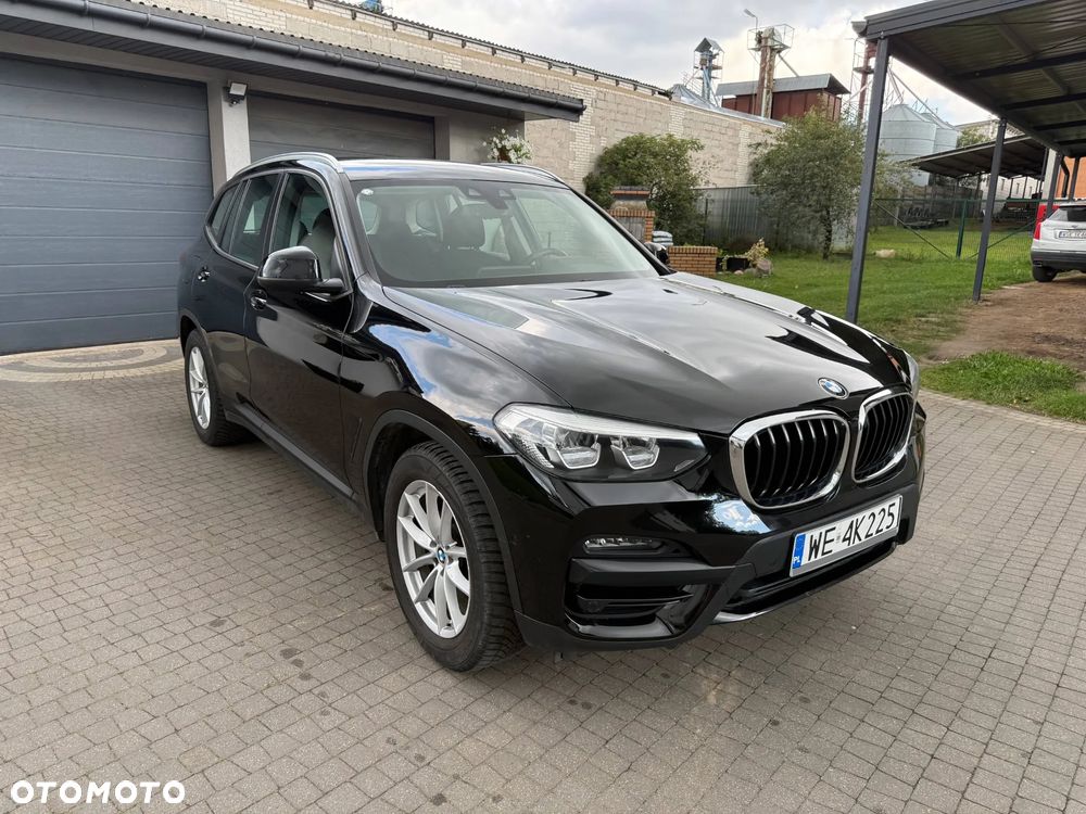 BMW X3 xDrive20i GPF Advantage - 4