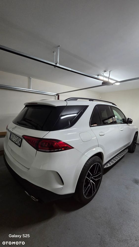 Mercedes-Benz GLE - 24