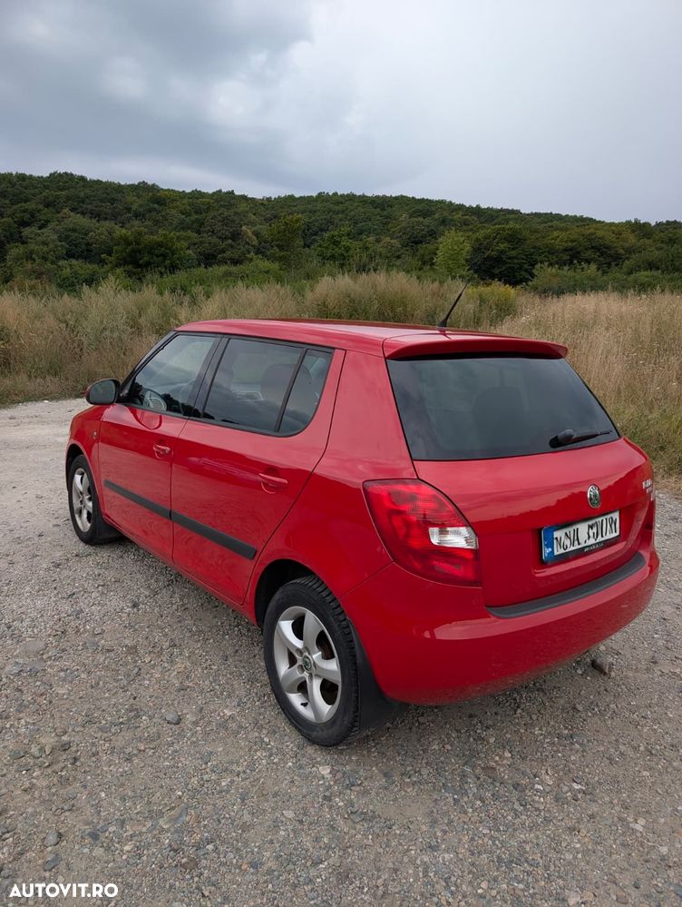 Skoda Fabia 1.2 HTP Ambiente - 3