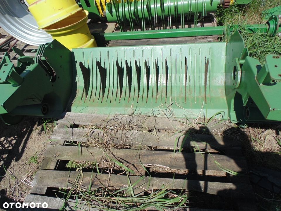 PODŁOGA PRASY JOHN DEERE Maxicut 592 08R - 1