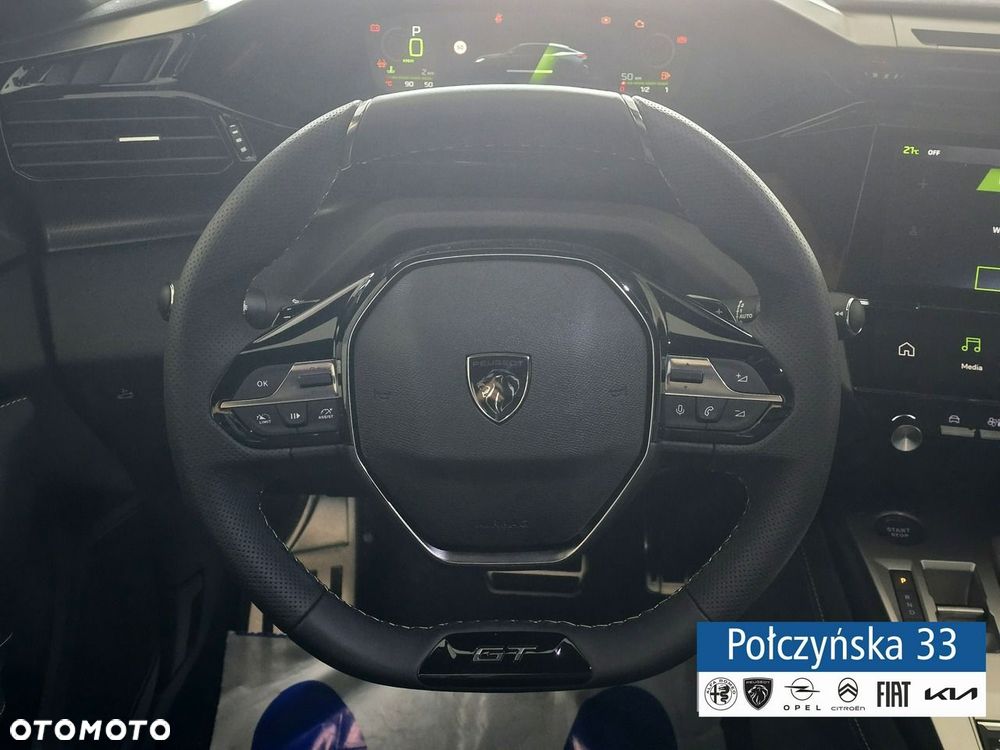 Peugeot 408 - 18
