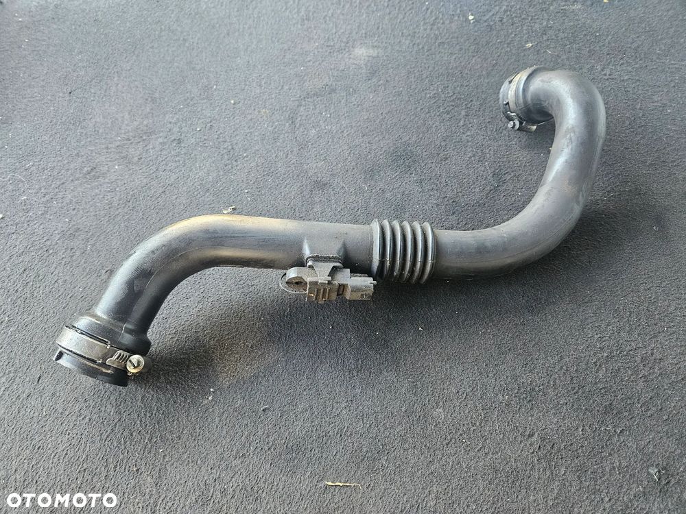 Przewód rura intercoolera 8200201817 Renault Scenic 2 1,9 DCI - 1