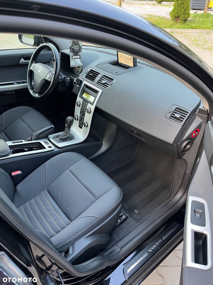 Volvo S40 D2 DRIVe Momentum Start-Stop - 10