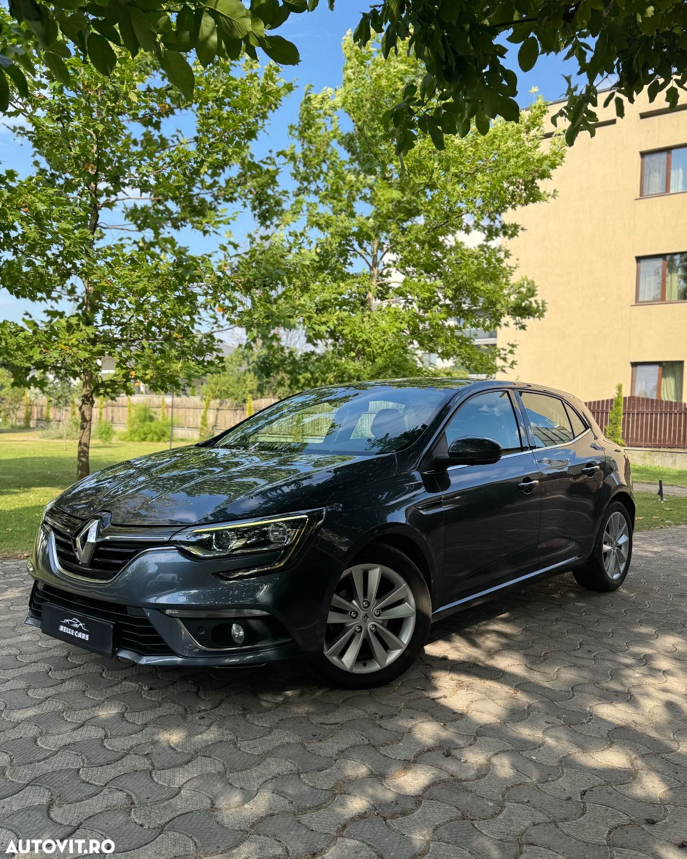 Renault Megane ENERGY dCi EDC Zen - 1
