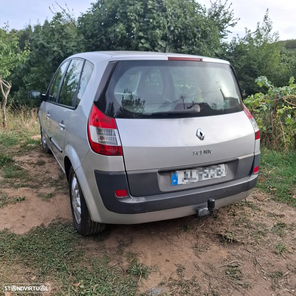 Renault Scénic 1.9 dCi Avantage - 2
