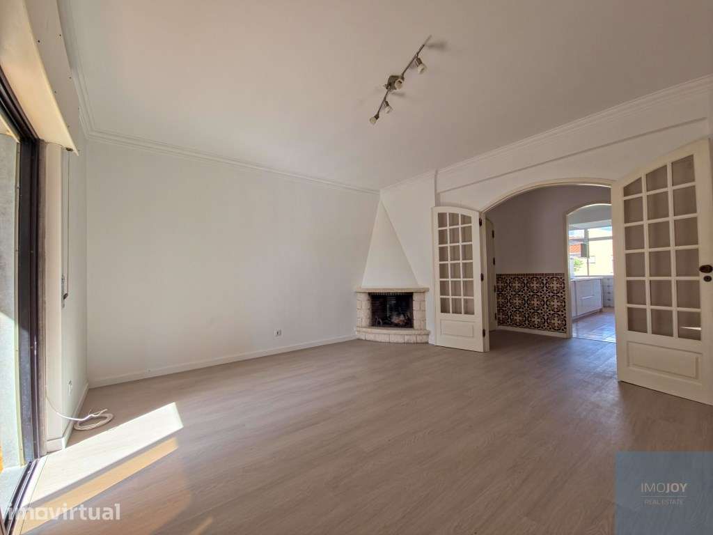 Simpático Apartamento T2 na Quinta da Bicuda - Grande imagem: 2/21