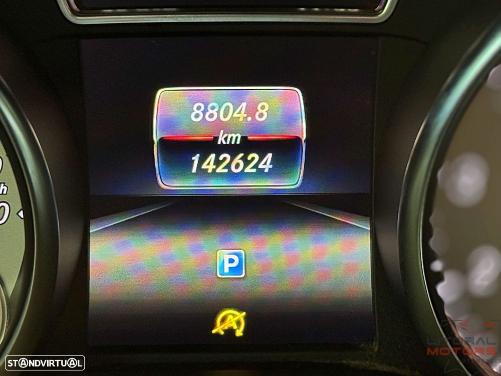 Mercedes-Benz GLA 180 Style - 25