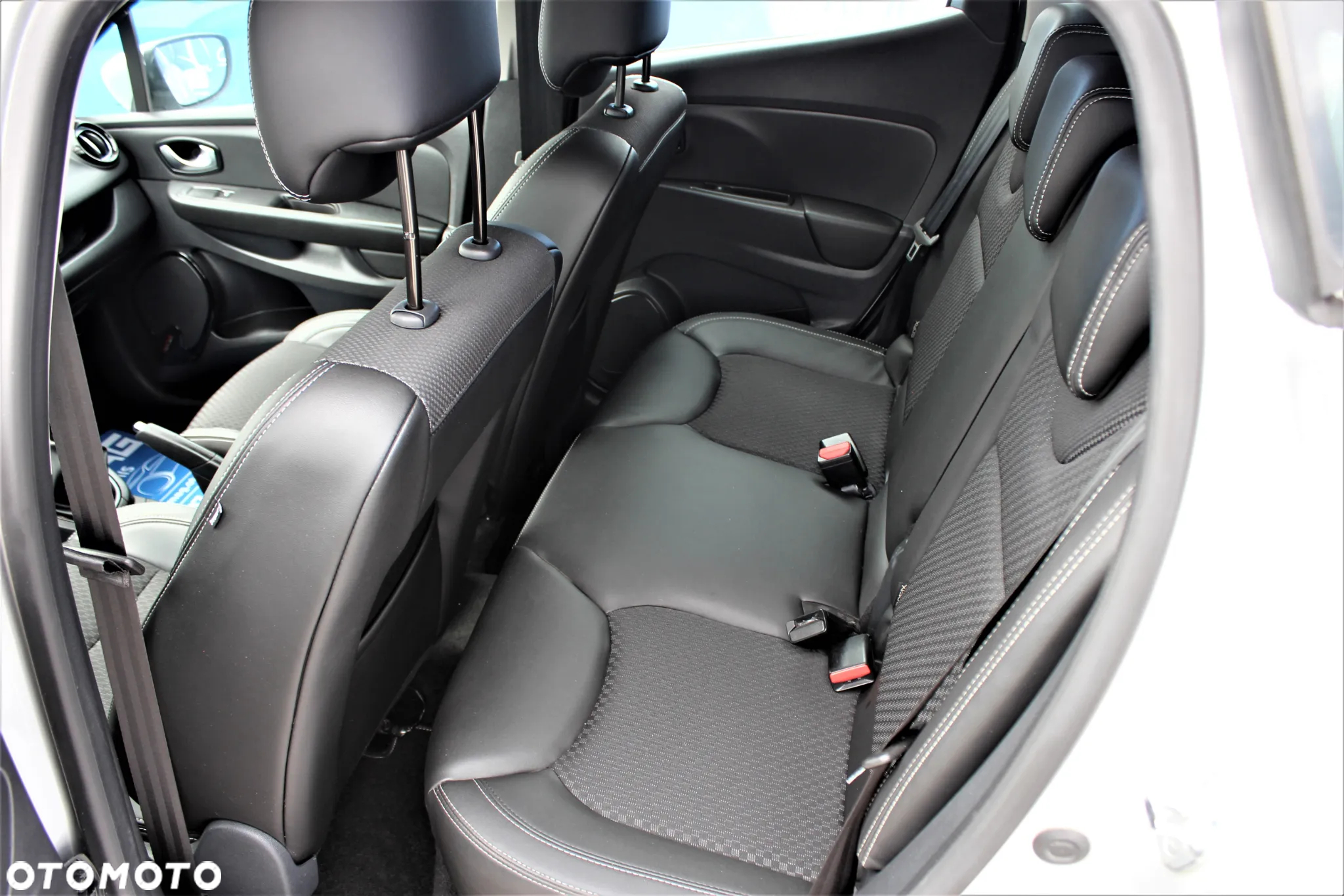 Renault Clio Energy dCi 90 Start & Stop Intens - 13