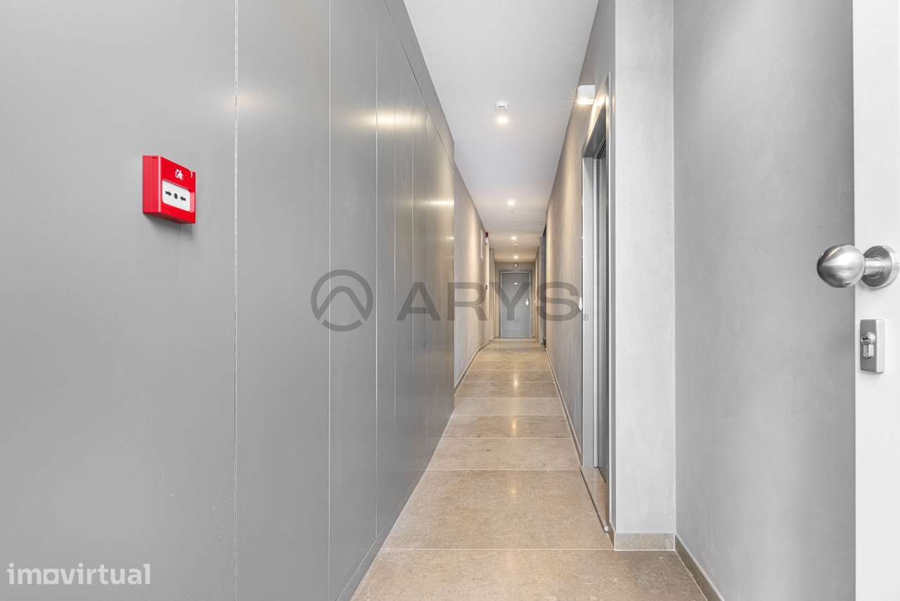 Apartamento T0+1 Novo - Grande imagem: 2/14
