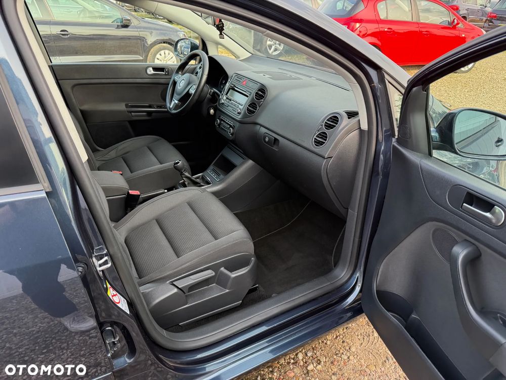 Volkswagen Golf Plus 1.6 TDI BlueMot Comfortline - 20