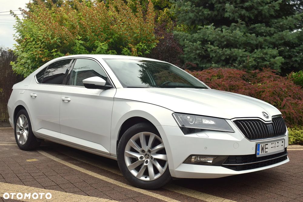 Skoda Superb 2.0 TDI SCR Style - 12