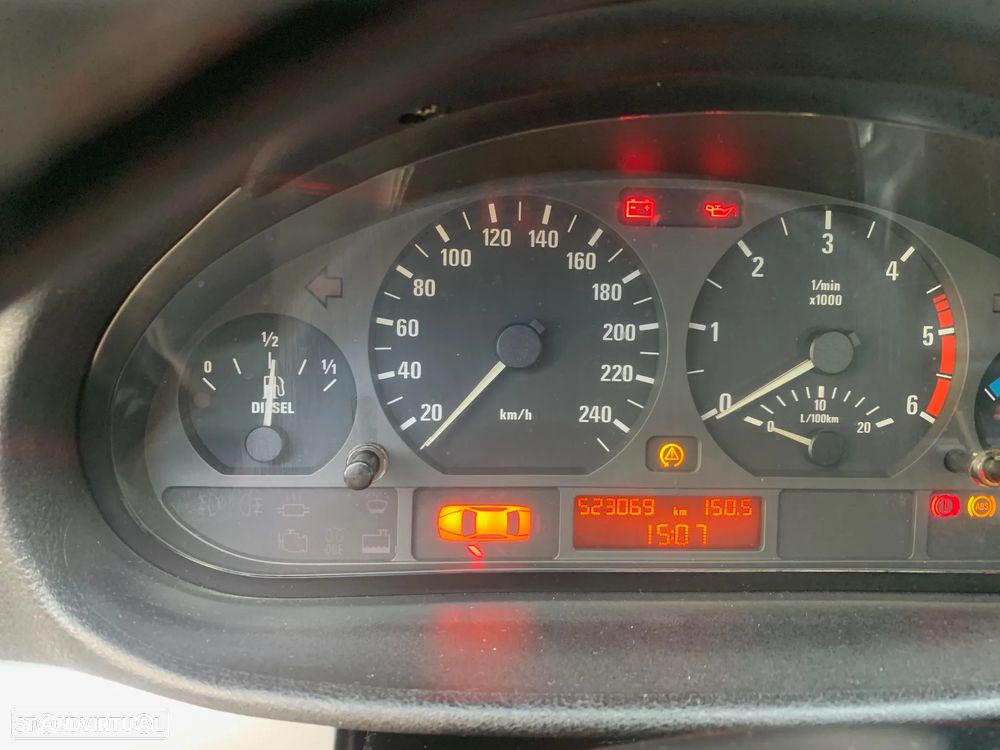 BMW 320 d - 9