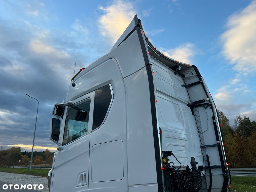 Scania Scania R650 z Niemiec bez EGR tylko SCR pełne wyposażenie FULL AIR V8 - 21