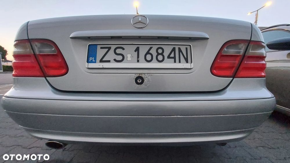 Mercedes-Benz CLK 200 - 11