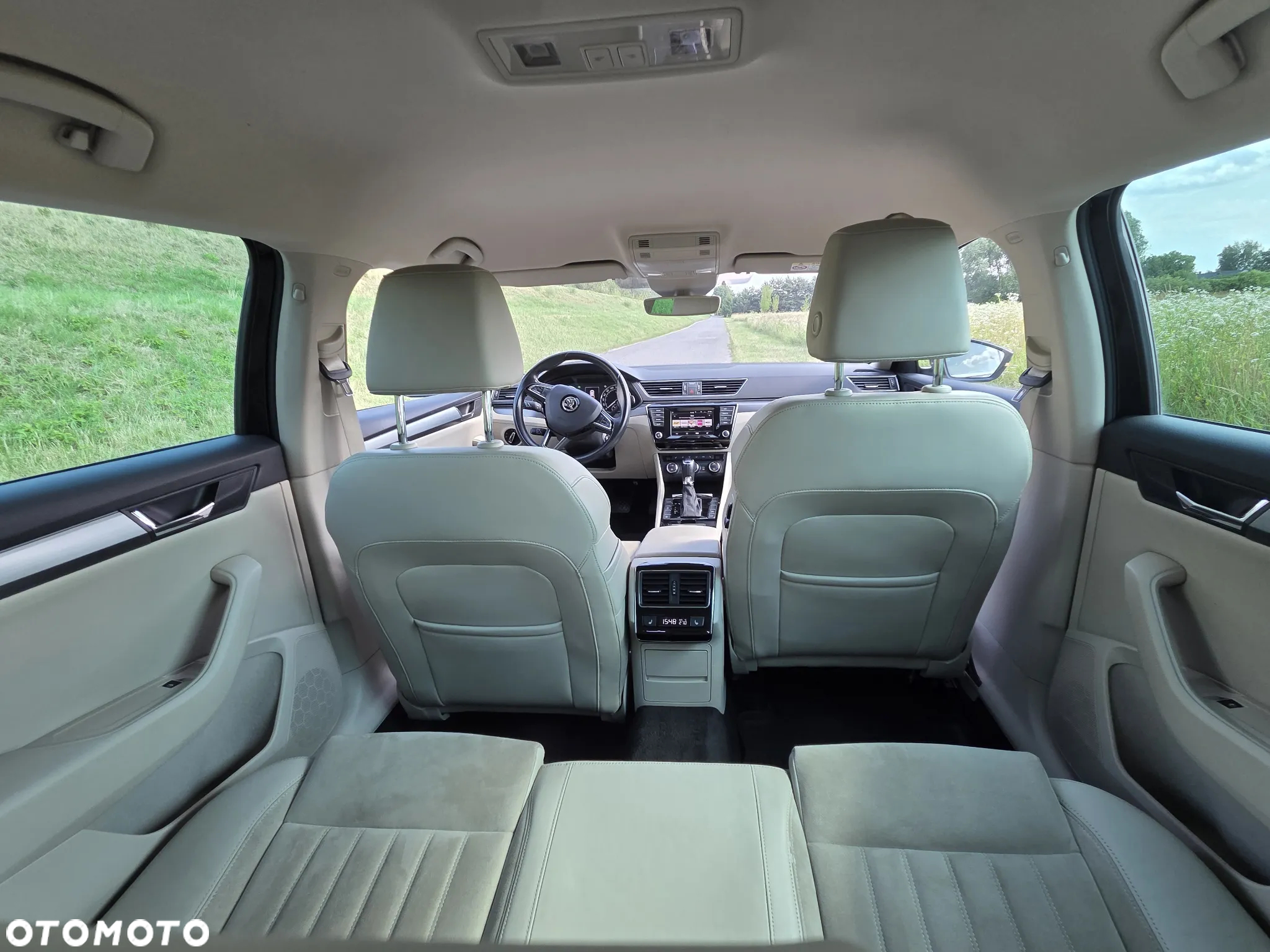 Skoda Superb 2.0 TSI Style DSG - 17