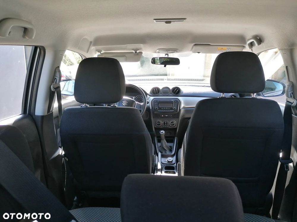 Suzuki Vitara 1.6 Comfort 4WD - 13
