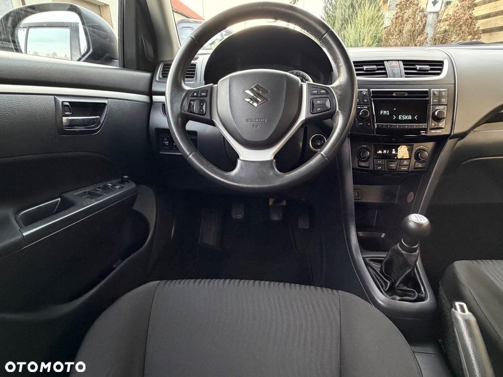 Suzuki Swift 1.2 Premium - 28