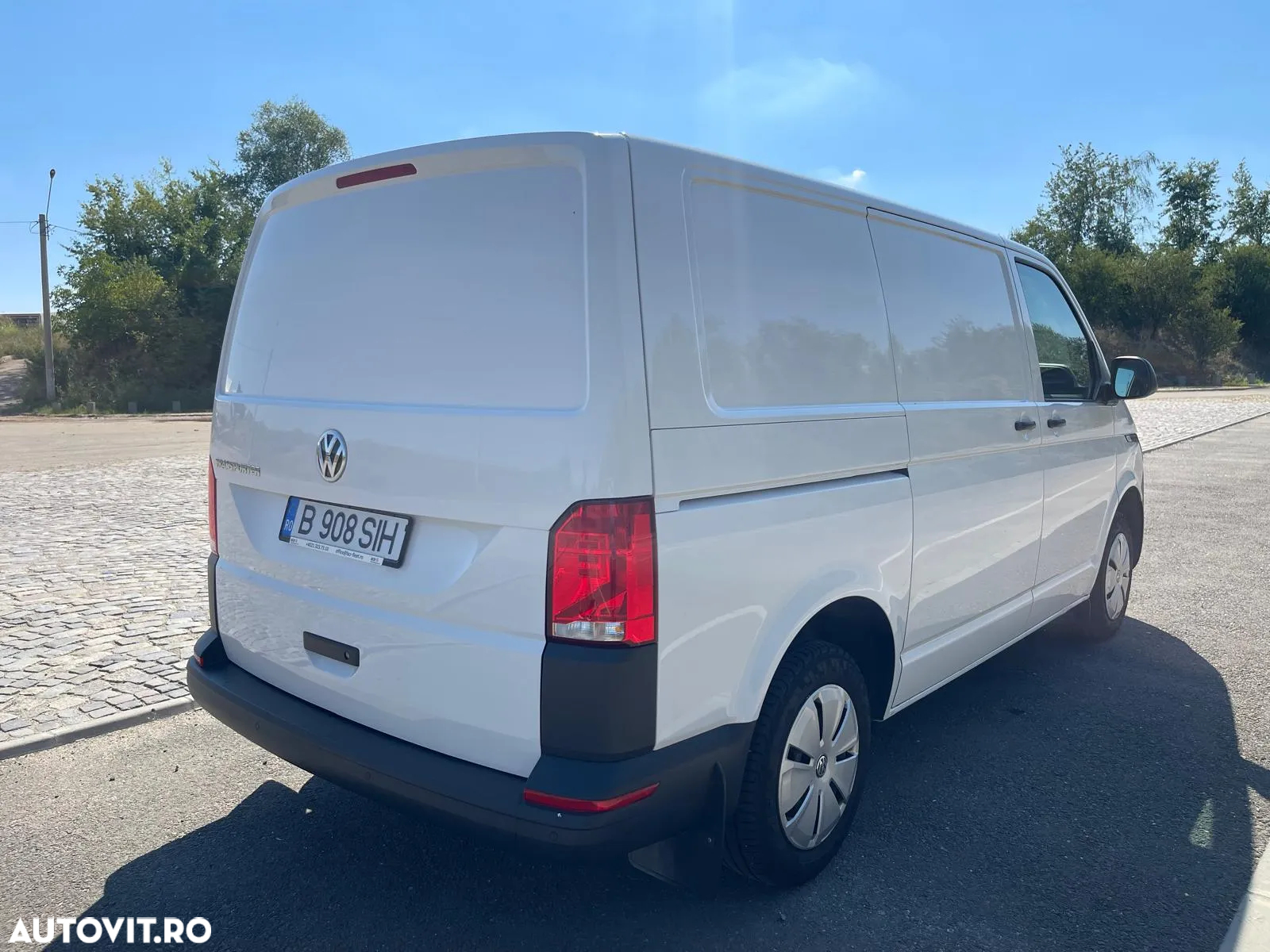 Volkswagen Transporter Kombi T6.1 2.0 TDI 81 kW KR - 2