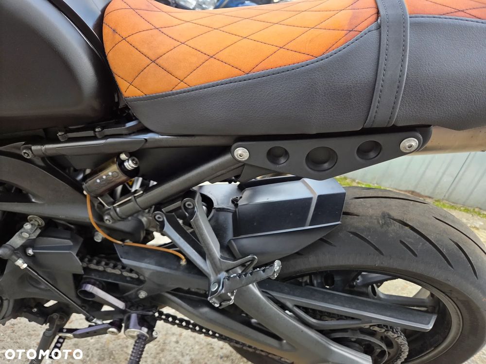 Yamaha XSR - 32