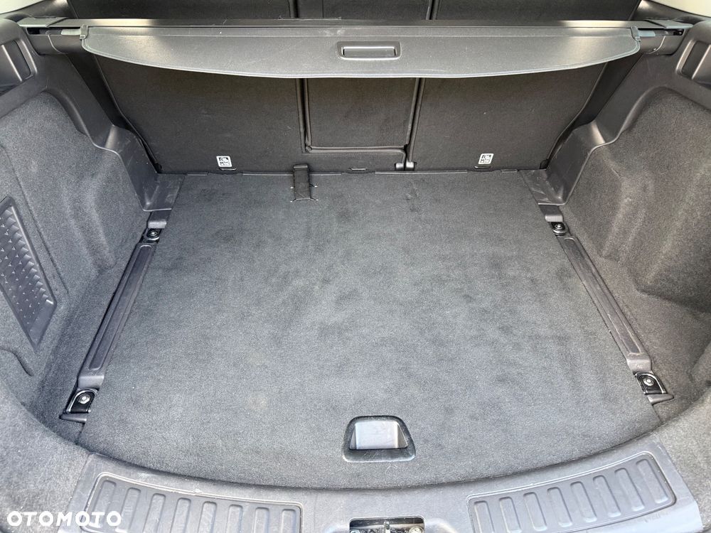 Land Rover Discovery Sport TD4 SE - 28