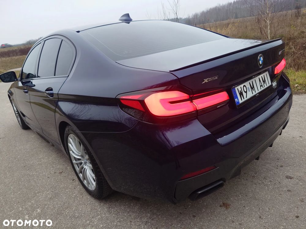 BMW Seria 5 M550i xDrive - 10