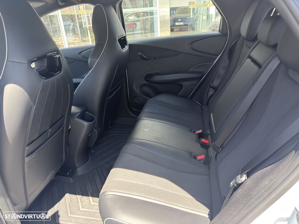 BYD Dolphin 60.4 kWh Comfort - 15