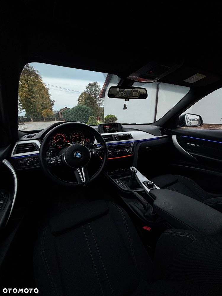 BMW Seria 3 - 10