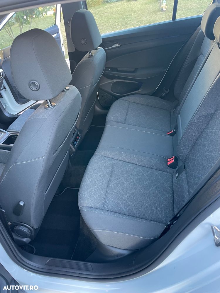 Volkswagen Golf 1.5 TSI Highline - 17