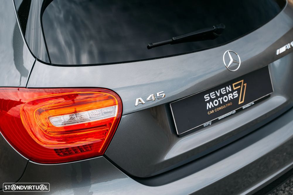 Mercedes-Benz A 45 AMG 4-Matic - 16