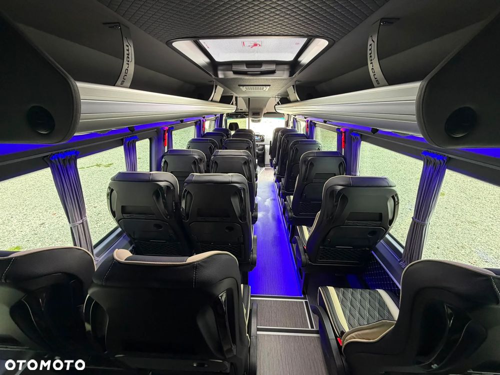 Mercedes-Benz Sprinter 519 - 31