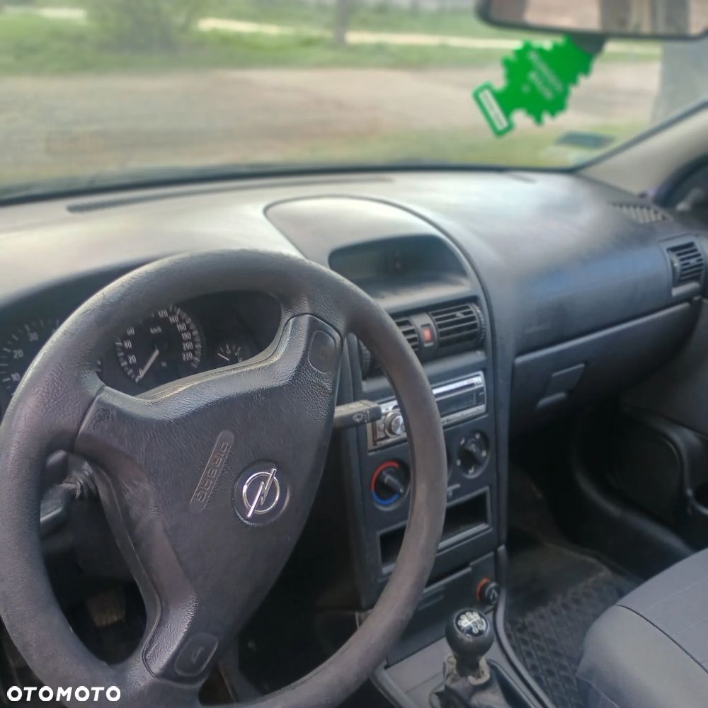 Opel Astra 1.4 - 2