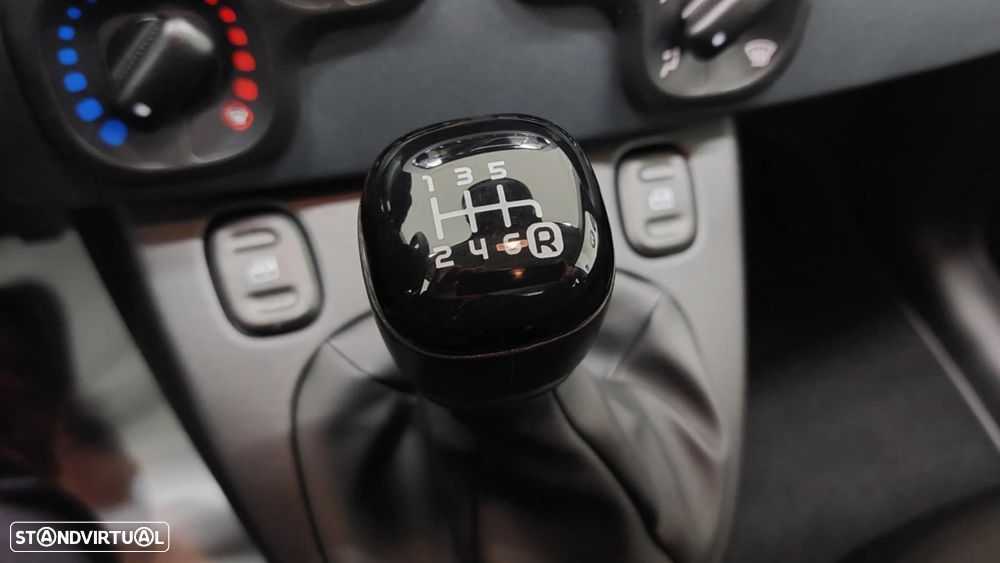 Fiat Panda 1.0 Hybrid City - 10