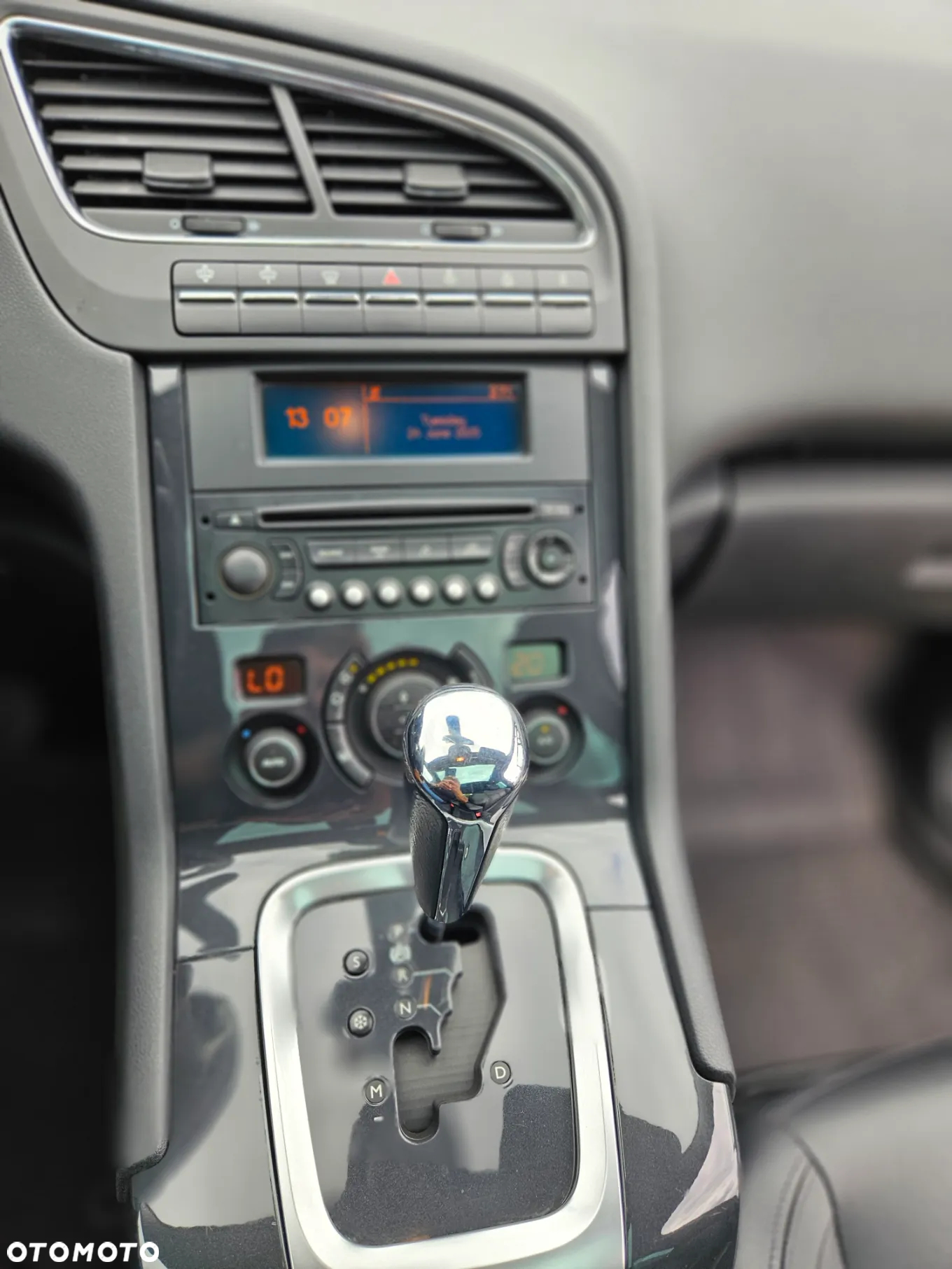 Peugeot 5008 1.6 THP Business Line 7os - 19