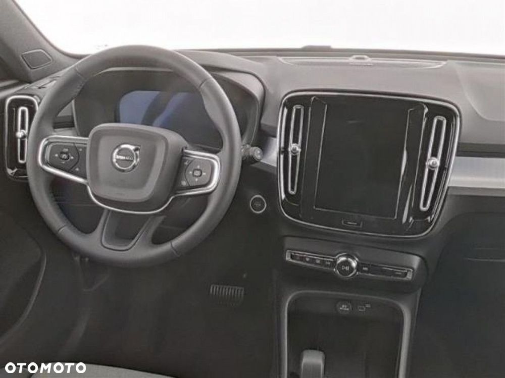 Volvo XC 40 - 7