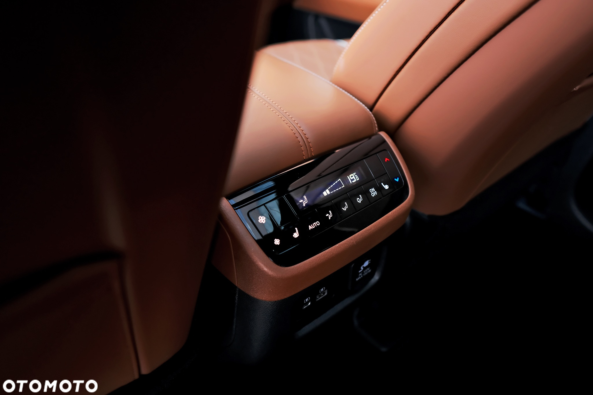 Infiniti QX60 - 25