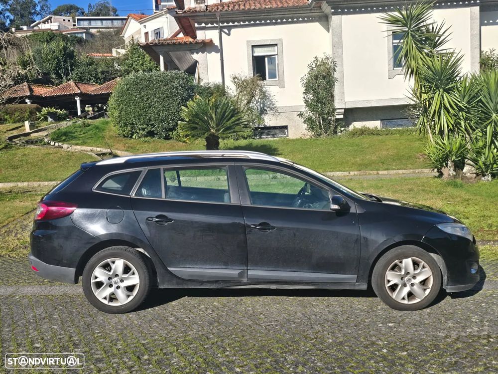 Renault Mégane Sport Tourer 1.5 dCi Dynamique SS - 2