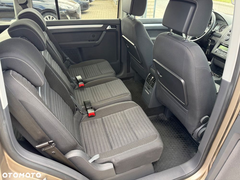 Volkswagen Touran 1.6 TDI DPF Highline - 11