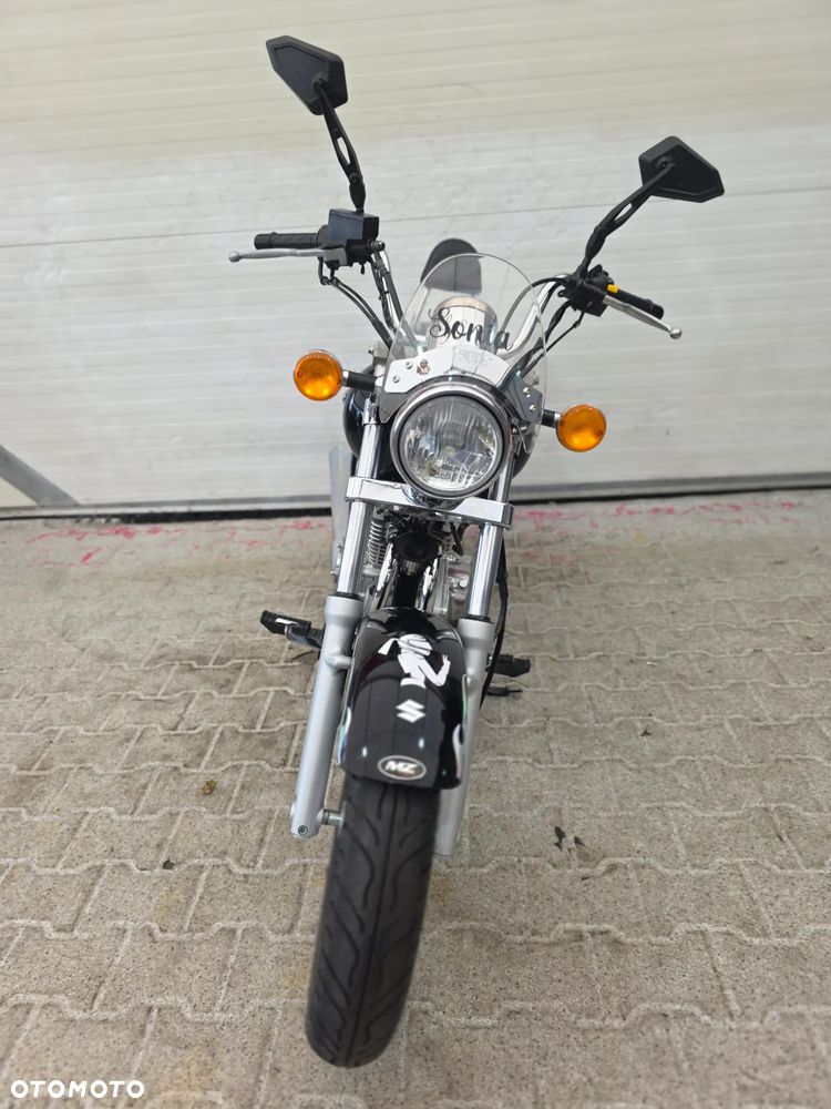 Suzuki Marauder - 16