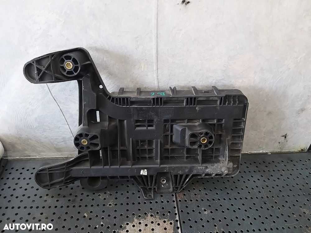 Suport baterie vw passat b6 3c 1k0915333 - 1