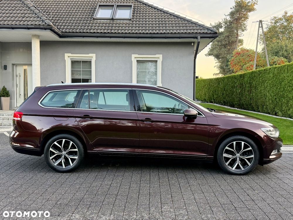 Volkswagen Passat 1.8 TSI BMT Highline - 28