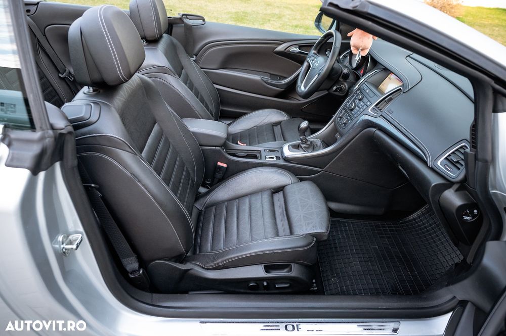 Opel Cascada 2.0 CDTI ECOTEC Start/Stop Cabriolet - 18