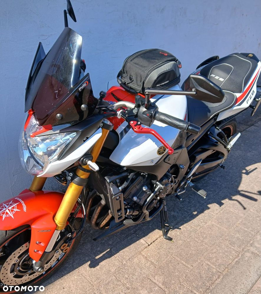 Yamaha FZ8 - 2