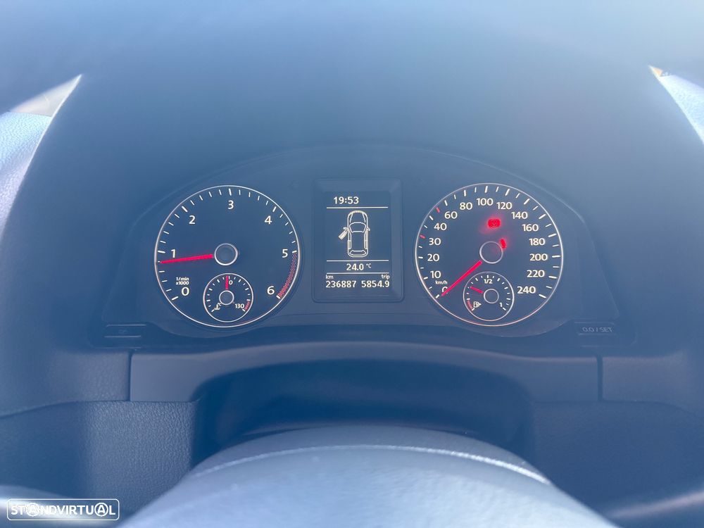 VW Golf Plus 1.6 TDi Highline - 26